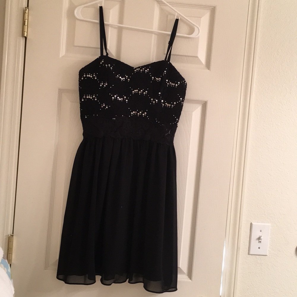 Black shirt dress